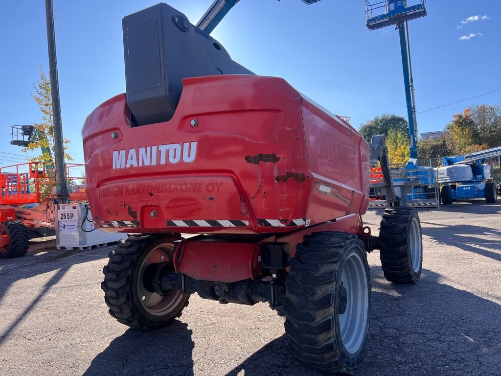 manitou-280-tj-nelipyoraohjaus,dd88e36f.jpg