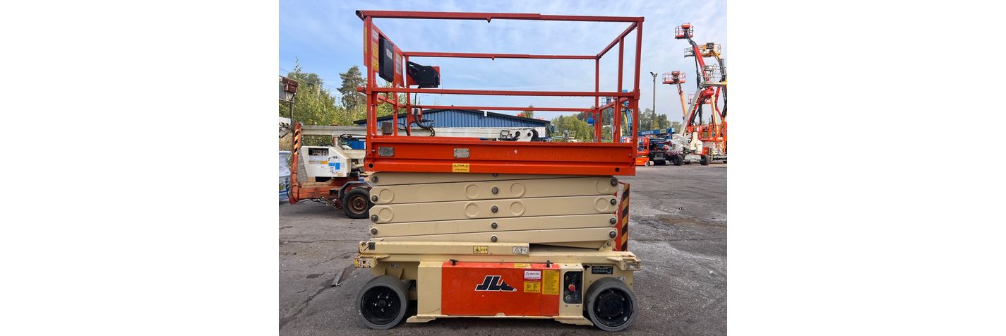 jlg-10-rs,9c0500d9.jpg