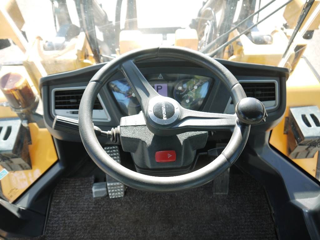 hyundai-hl-955-tm,7310e776.jpg