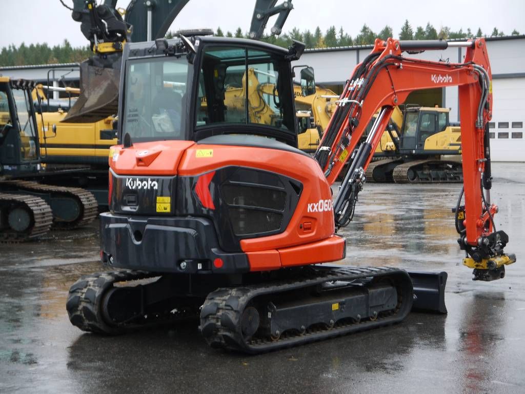 kubota-kx-060-5,776912db.jpg