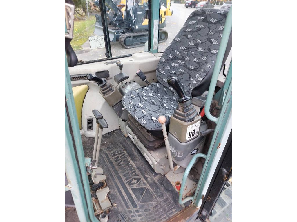 yanmar-vio-45,c5fa4329.jpg