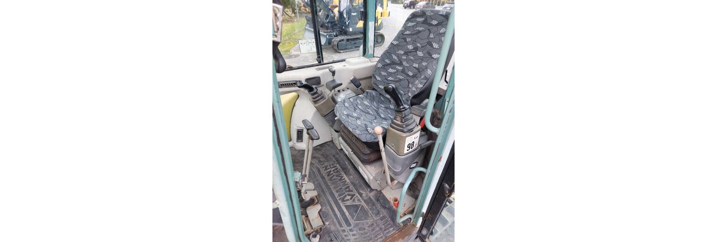 yanmar-vio-45,c5fa4329.jpg